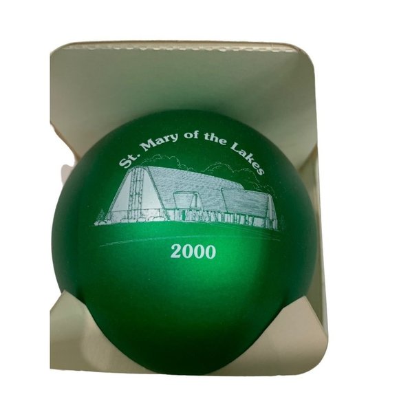 St. Mary of the Lakes 2000 Holiday Ornament Green Glass Ball - Picture 5 of 6